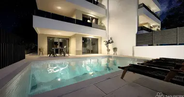 Apartamento 3 habitaciones en Opcina Vrbnik, Croacia
