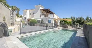 Haus 6 Schlafzimmer in Dos Hermanas, Spanien