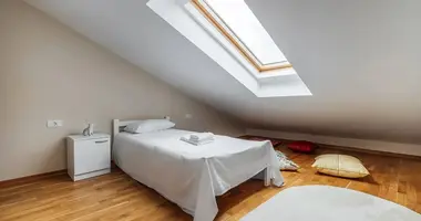 Apartamento en Budva, Montenegro