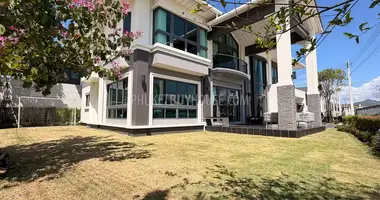 Квартира 6 спален в Pa Khlok, Таиланд