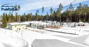 4 bedroom house in Pukaro, Finland