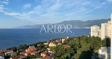 Apartamento 2 habitaciones en Grad Rijeka, Croacia