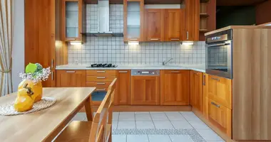 Apartamento 4 habitaciones en Vilna, Lituania