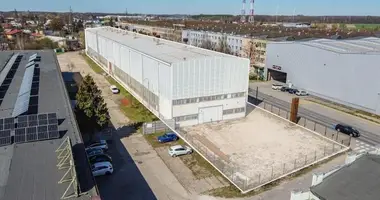 Tienda 2 030 m² en Rogozno, Polonia