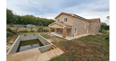 Casa 9 habitaciones en Opcina Vrbnik, Croacia