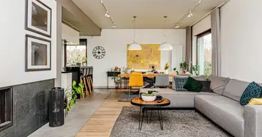 Casa 5 habitaciones en Paledzie, Polonia