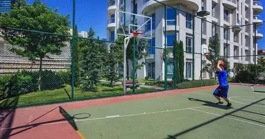 Квартира 2 комнаты в Шишли, Турция