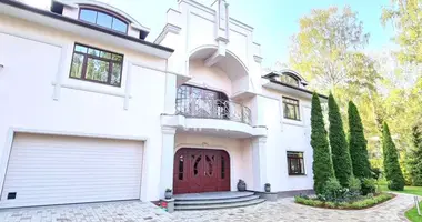 6 room house in Jurmala, Latvia