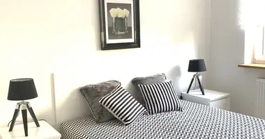 Wohnung 2 zimmer in Warschau, Polen
