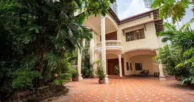 Villa de 5 habitaciones en Sangkat Boeng Keng Kang Ti Muoy, Camboya