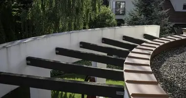 Dom 6 pokojów w Bielawa, Polska