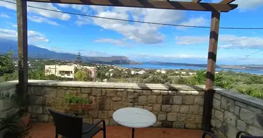4 bedroom house in Kokkino Chorio, Greece