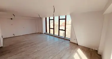 Офис 137 м² в Тирана, Албания