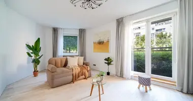 Nieruchomości komercyjne 70 m² w Warszawa, Polska