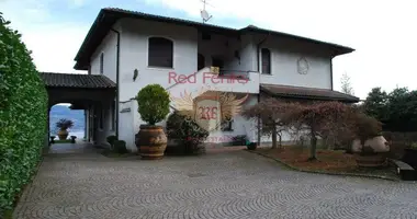 Villa 6 zimmer in Stresa, Italien