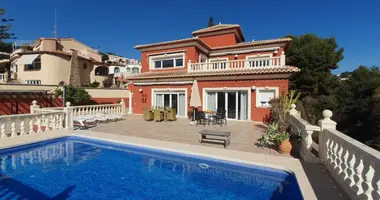 Villa 5 bedrooms in Calp, Spain