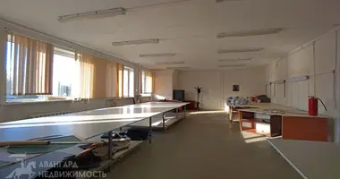 Nieruchomości komercyjne 1 804 m² w Vuhlouski sielski Saviet, Białoruś