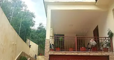 Maison 4 chambres dans District de Vlora, Albanie