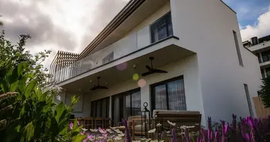 Haus 4 Schlafzimmer in Limassol, Zypern