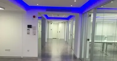 Oficina 520 m² en Germasogeia, Chipre