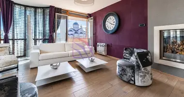 3 bedroom apartment in Dalmatinska, Montenegro