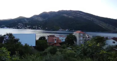 Wohnung 2 Schlafzimmer in Lepetane, Montenegro