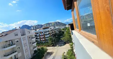 Duplex 5 rooms in Konyaalti, Turkey