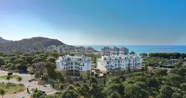 Apartamento 4 habitaciones en Villajoyosa, Španjolska