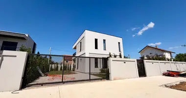 Villa 5 zimmer in Miloja Pavlovica, Montenegro