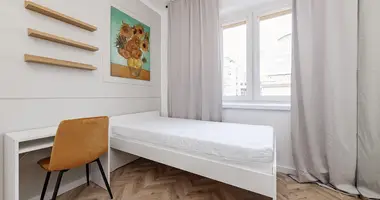1 bedroom apartment in Warsaw, Poland