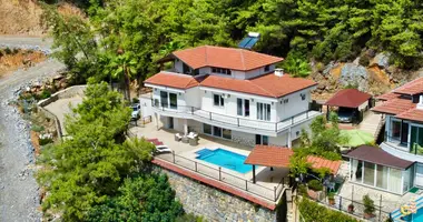 Villa 6 habitaciones en Ciplakli, Turquía