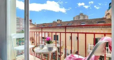 Wohnung 2 Schlafzimmer in Dos Hermanas, Spanien