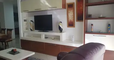 Apartamento 2 habitaciones en Tirana Municipality, Albania