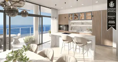 2 bedroom apartment in Benidorm, Spain