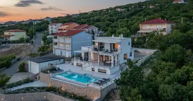 Villa 3 bedrooms in Grad Novi Vinodolski, Croatia