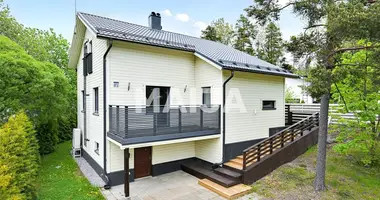 Haus 5 zimmer in Verwaltungsgemeinschaft Helsinki, Finnland