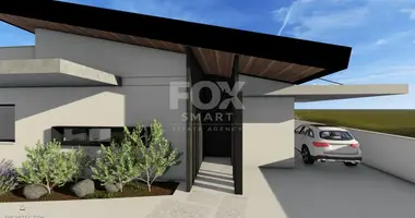 Bungalow in Demos Agiou Athanasiou, Zypern