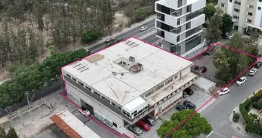 Участок земли в Строволос, Кипр