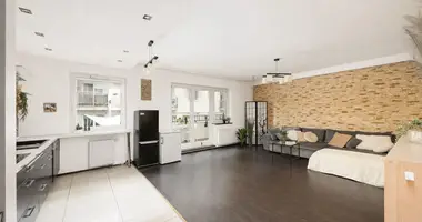3 room apartment in Warsaw, Poland