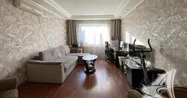 4 room apartment in Muchaviecki sielski Saviet, Belarus