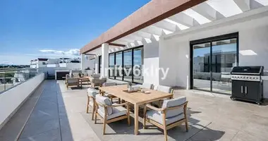 3 bedroom apartment in Bel Air, Spain