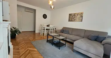 Apartamento 2 habitaciones en Budva, Montenegro