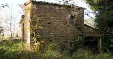 8 room house in Terni, Italy