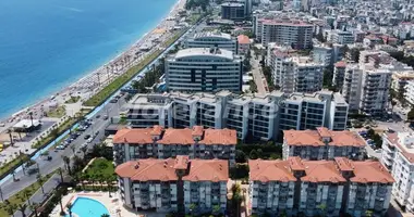 Apartamento 4 habitaciones en Konyaalti, Turquía