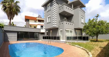 Villa 4 chambres dans Serik, Turquie