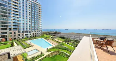 Apartamento 5 habitaciones en Zeytinburnu, Turquía