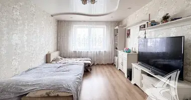 2 room apartment in Muchaviecki sielski Saviet, Belarus