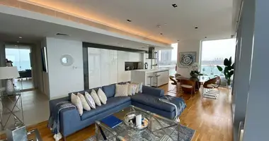 Mieszkanie 4 pokoi w Dubaj, Emiraty Arabskie