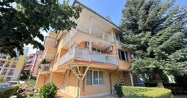 2 bedroom apartment in Nesebar, Bulgaria