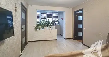 Apartamento 2 habitaciones en Muchaviecki sielski Saviet, Belarús